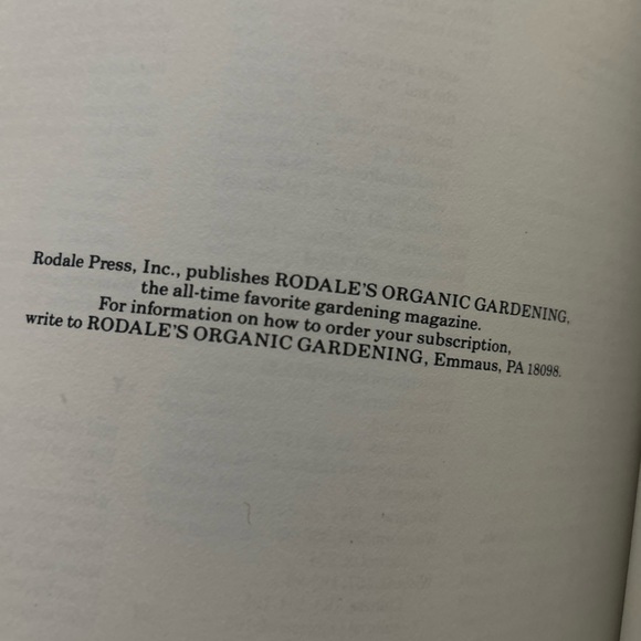 Rodale’s Landscape Problem Solver Guide - Picture 3 of 9